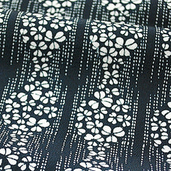 Black/Off-White Heart-Leaf Flowers Chirimen Crepe Vintage Kimono Silk  13" x 41".  #4242