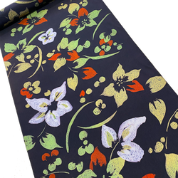 2.3 YARD PIECE, Black Tropical Floral Vintage Kimono Silk from Japan #730