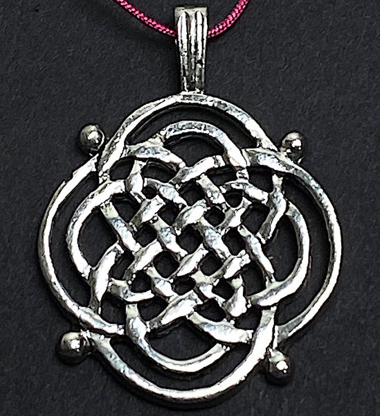 SALE Celtic Weave Pendant/Charm, 1-1/8" x 1-1/2" Pewter, USA Made, #FJ-52