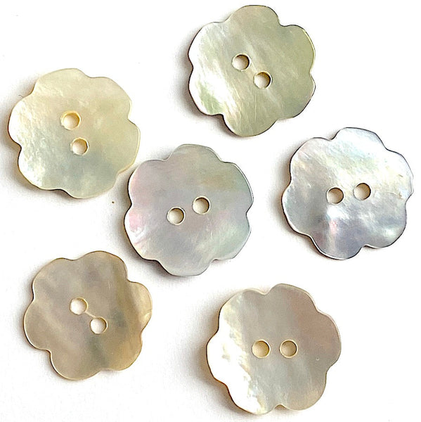 Flower-Shaped Moonrise Mother of Pearl Shell 5/8", Pack of TEN Buttons. 15mm   #LP-21