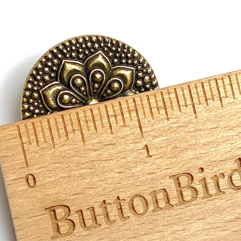 SALE Antique Brass 9-Petal Flower Button 1-1/4 #SC-458-B – The Button Bird