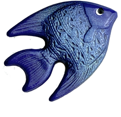 Fish Button Blue by Susan Clarke   7/8"  # SC-617